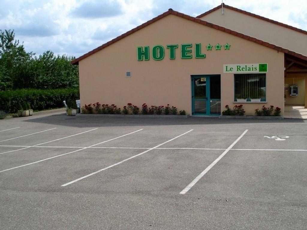 Logis Le Relais De Vacherauville Exterior foto